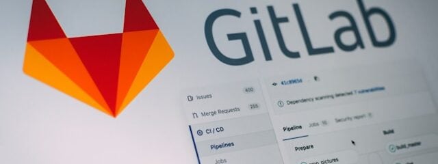 Improving Global Software Projects with Effective Cloud Collaboration Strategies